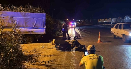 TAVŞANLI’DA KAMYONET İLE MOTOSİKLET ÇARPIŞTI: 2 YARALI