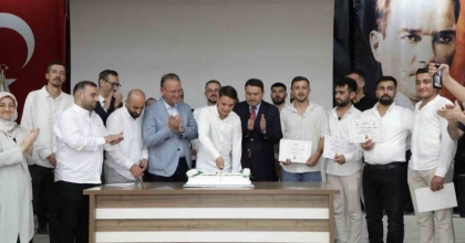 TAVŞANLI’DA 13 GENÇ BAĞIMLILIKTAN KURTARILARAK YENİDEN HAYATA KAZANDIRILDI
