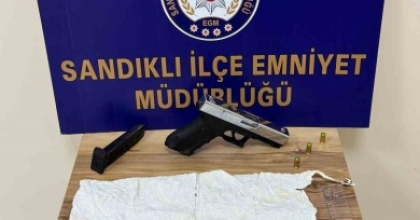 UYUŞTURUCU OPERASYONUNDA 2 KİŞİ TUTUKLANDI
