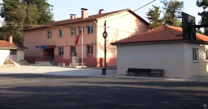 ALACAOĞLU ORTAOKULU İÇİN YIKIM KARARI