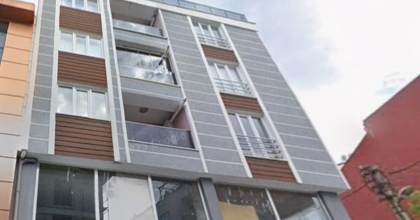 SIRAKAPILAR’DA APART YANGINI