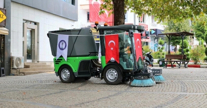 TAVAS BELEDİYESİ ARAÇ FİLOSUNA YENİ TEMİZLİK ARACI KATTI
