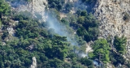 MUĞLA’DA MAKİLİK ALANDA ÇIKAN YANGIN KONTROL ALTINA ALINDI
