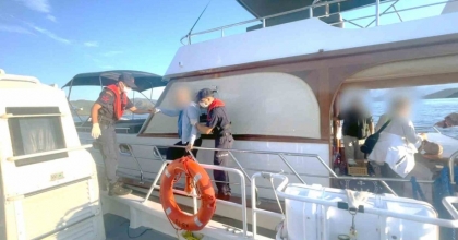 DALAMAN VE BODRUM’DA 2 VATANDAŞA DENİZDEN TIBBİ TAHLİYE YAPILDI
