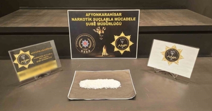UYUŞTURUCU OPERASYONUNDA YAKALANAN 3 KİŞİ TUTUKLANDI