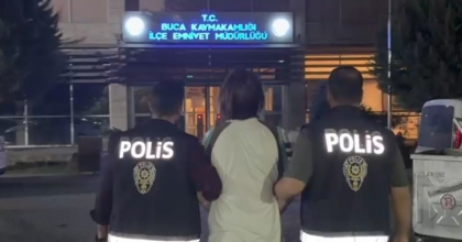 İZMİR’DE 12 YIL CEZASI BULUNAN HÜKÜMLÜ YAKALANDI
