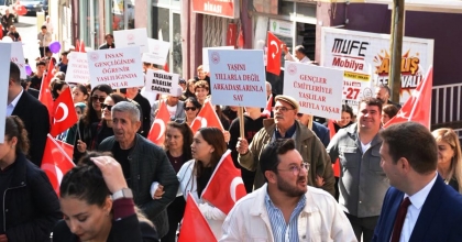 BABADAĞ’DA YAŞLILARA ÖZEL ETİNLİKLER DÜZENLENDİ