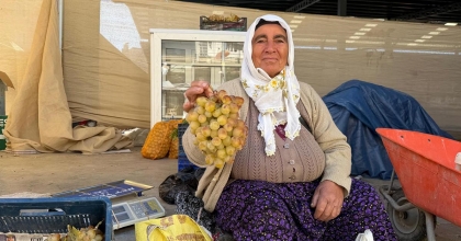 ÇİVRİL’İN MEŞHUR KOÇAK ÜZÜMÜ TEZGÂHLARDA