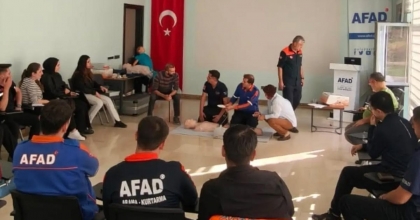 DENİZLİ AFAD PERSONELİNE İLK YARDIM EĞİTİMİ