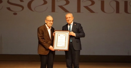 DENİZLİ'DE AİLE VE MANEVİYAT KONFERANSI