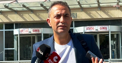 GAZETECİ MURAT AĞIREL EVİNDE GÖZALTINA ALINDI