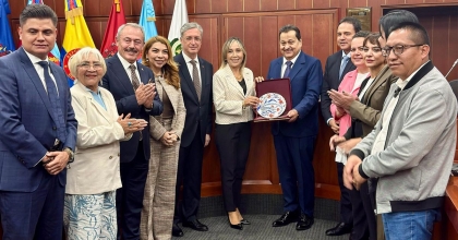 ŞAHİN TİN: GÖNÜL KÖPRÜLERİMİZİ GÜÇLENDİRİYORUZ