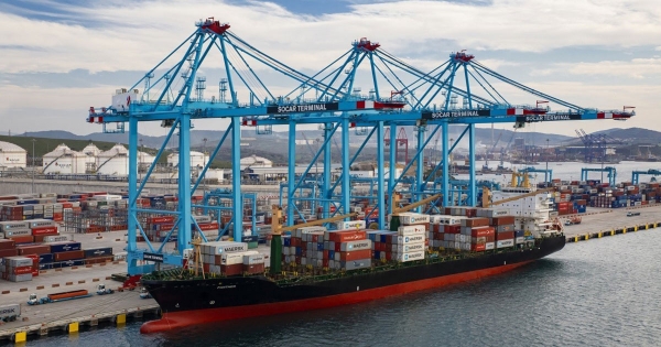 DENİZLİ'DE İTHALAT AZALDI, İHRACAT ARTTI