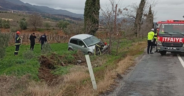 OTOMOBİL ÜZÜM BAĞINA UÇTU