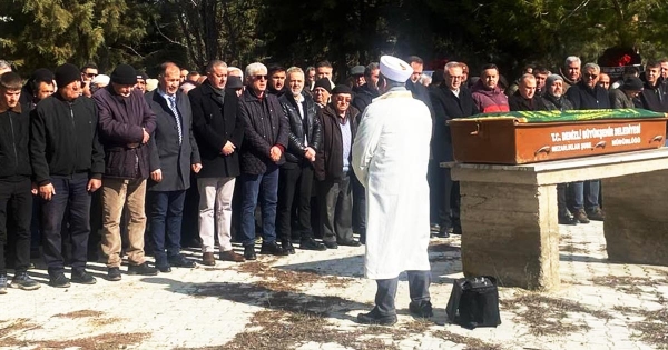 CHP’Lİ MEHMET AKGÜN TOPRAĞA VERİLDİ