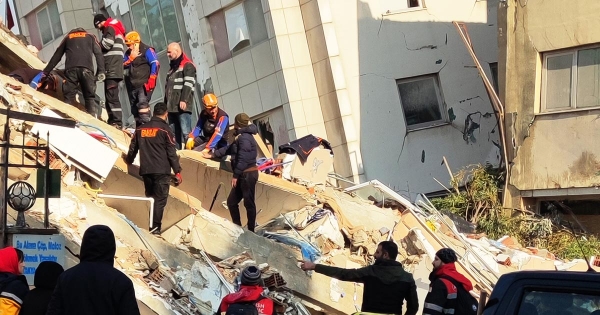 PAMUKKALE BELEDİYESİ’NDEN 6 ŞUBAT DEPREMLERİNE ANMA PROGRAMI