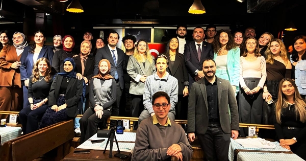 GENÇ LİDERLER KONUŞUYOR’UN KONUĞU SEMERCİ OLDU