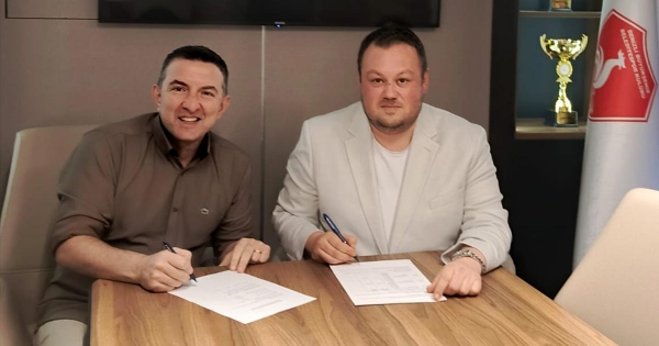 BÜYÜKŞEHİR BELEDİYESPOR’DA İLKER ALKAN İLE YOLA DEVAM