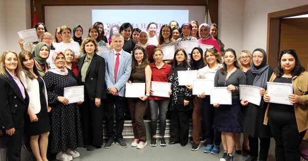 SAĞLIK PERSONELİNE DOĞUM ÖNCESİ HAZIRLIK EĞİTİMİ