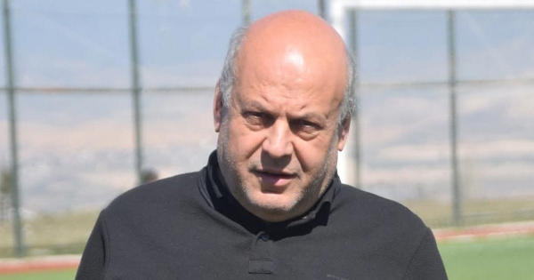 DEĞİRMENÖNÜSPOR YENİ SEZON İÇİN KOLLARI SIVADI