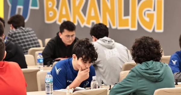 SATRANÇ ŞAMPİYONASI İÇİN BİN SPORCU DENİZLİ'DE BULUŞUYOR
