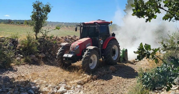 GÜNEY’DE ARAZİ YOLLARINDA ÇALIŞMALAR SÜRÜYOR