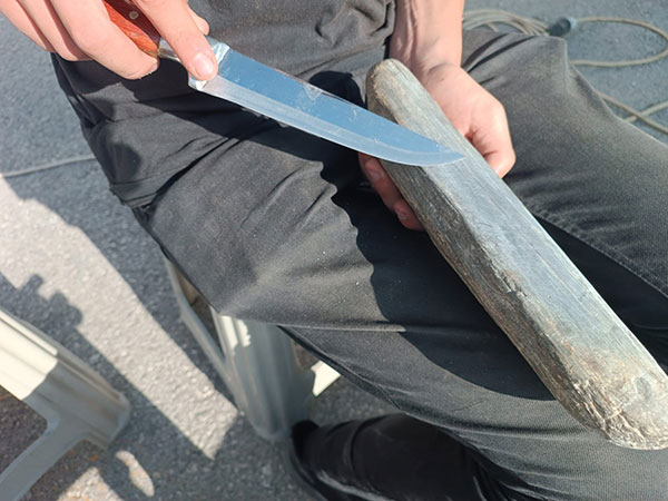 BIÇAKLAR KURBANLAR İÇİN BİLENDİ