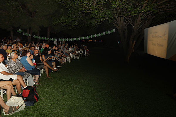 YEŞİLÇAM FESTİVALİ'NDE NOSTALJİ DOLU ANLAR YAŞANDI  