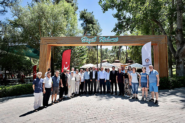 BAŞKAN ZOLAN BASIN ÇALIŞANLARI İLE BULUŞTU
