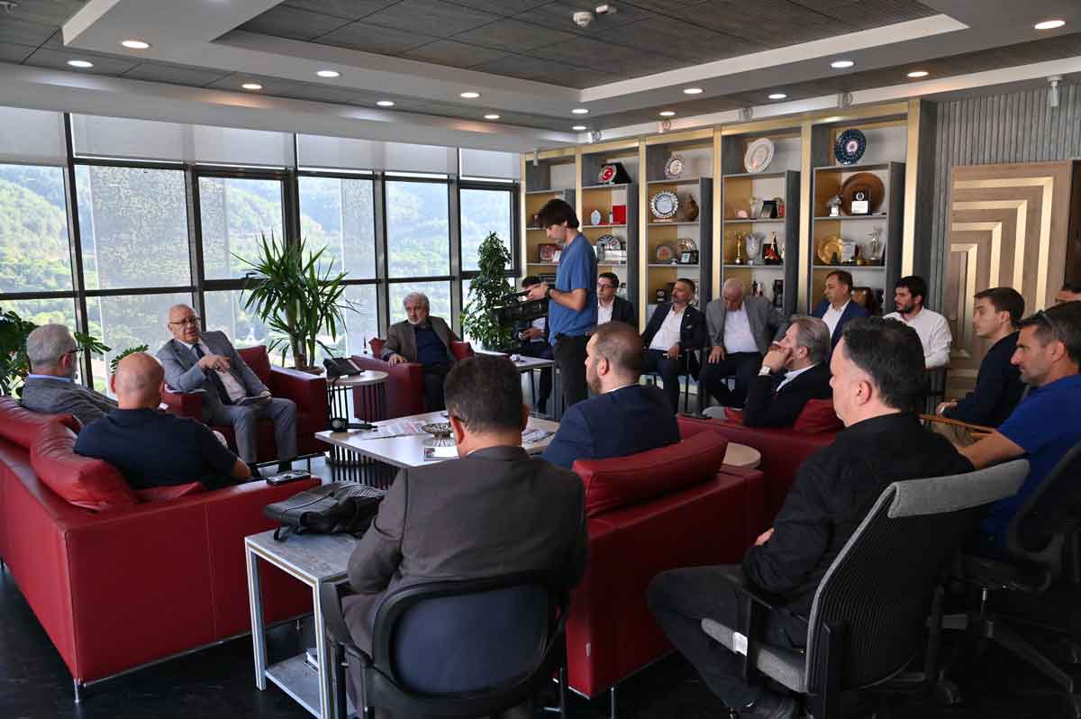 BAŞKAN ERGÜN’DEN AKHİSAR’A 6 BÜYÜK MÜJDE  