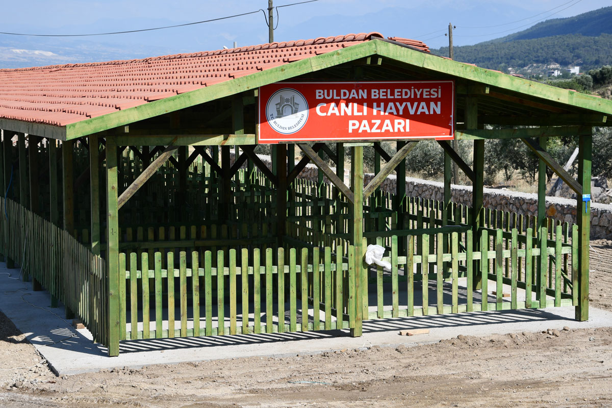 BULDAN MEZBAHANESİNE KAVUŞUYOR