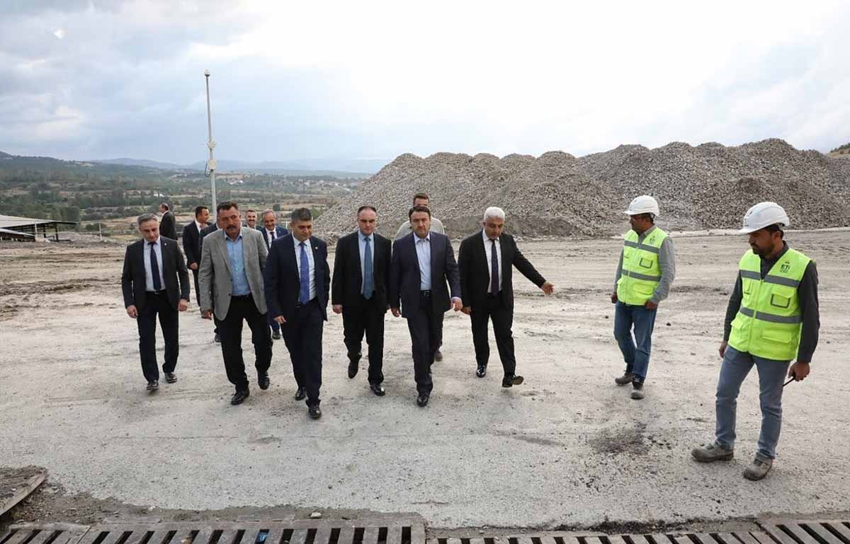 DÜNYA BOR REZERVİNİN YÜZDE 40’I EMET’TE  