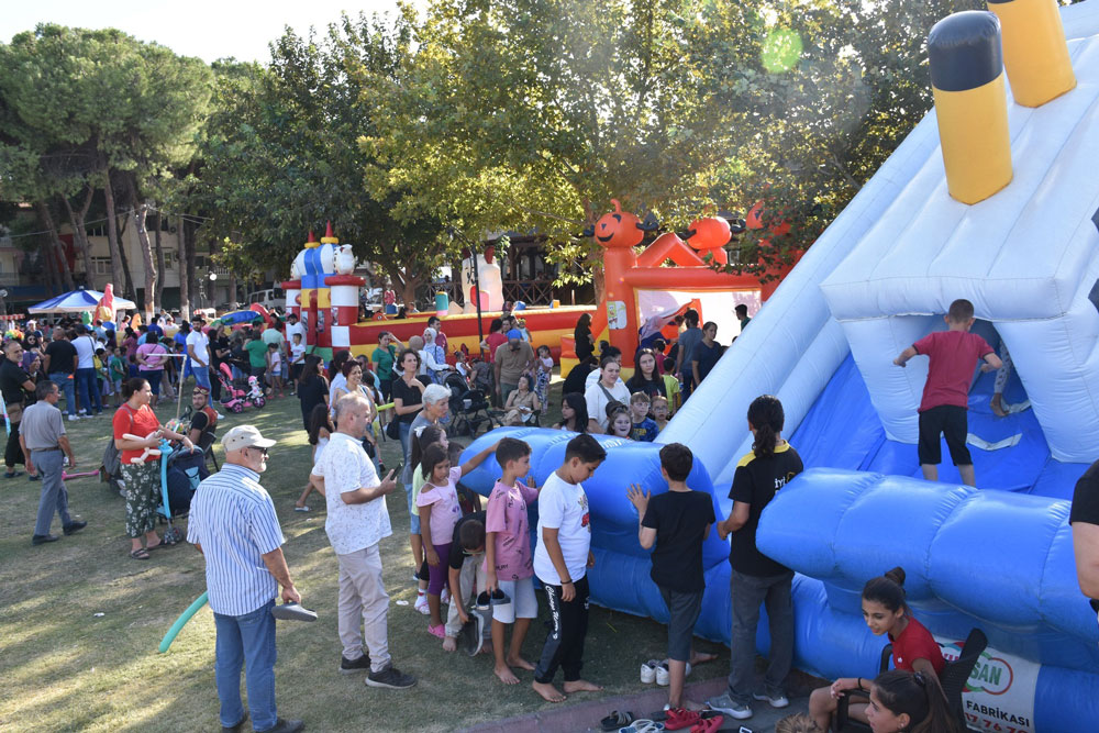 GERMENCİK, İNCİR FESTİVALİNDE EĞLENCEYE DOYDU