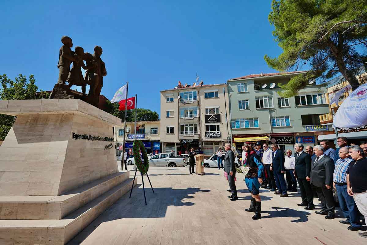 MİRYAKEFELON ZAFERİ KUTLANDI