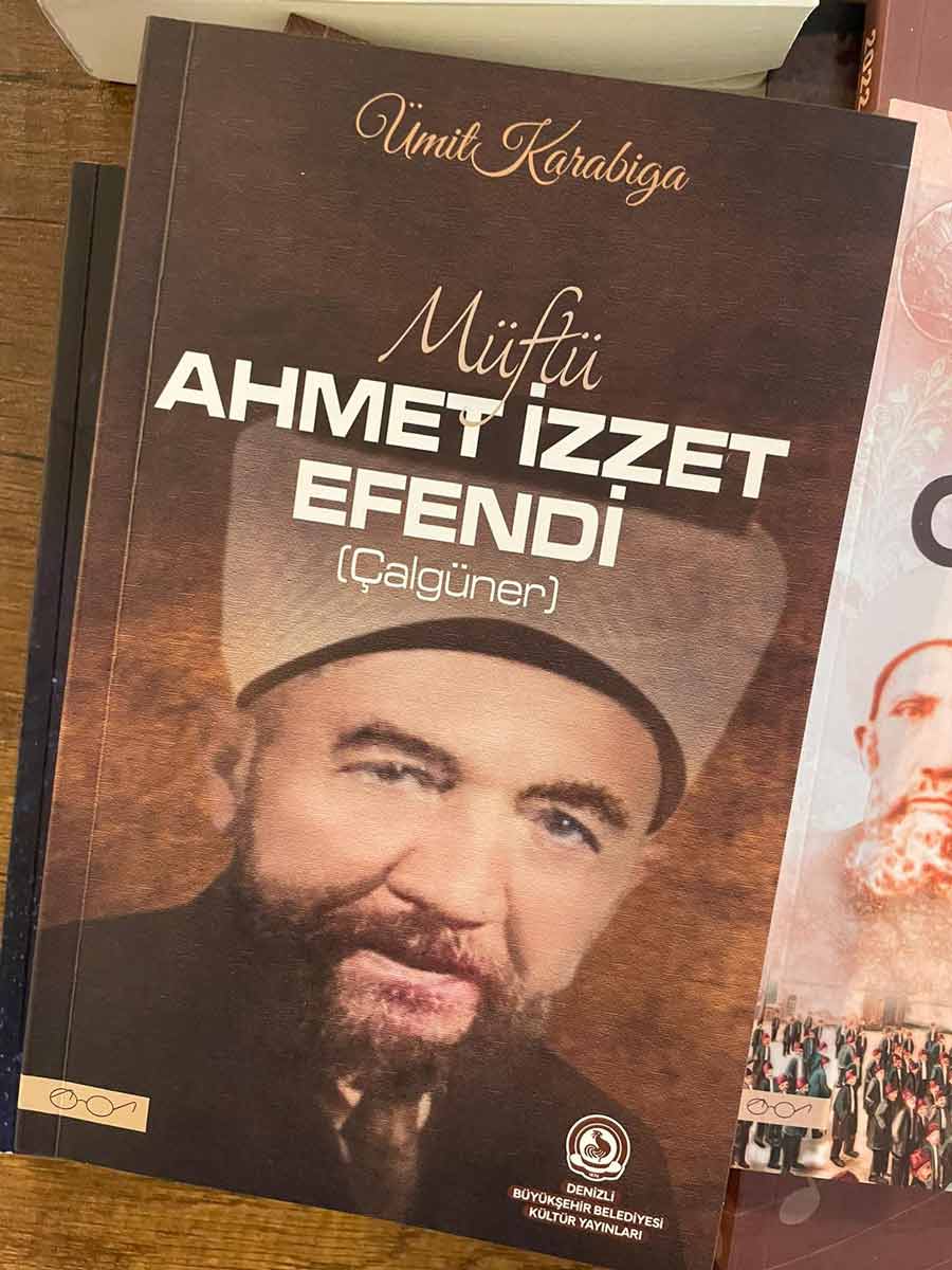 MÜFTÜ AHMET İZZET EFENDİ MİLLETVEKİLLİĞİNİ REDDETMİŞ