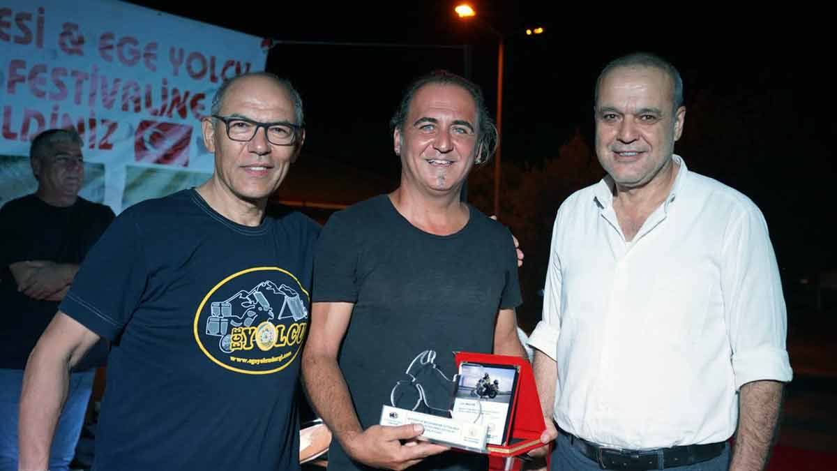    Bu yıl 3’üncüsünü düzenlenen Ortaca Belediyesi ve Ege Yolcu Dergisi Motosiklet Festivaline 2 bin 217 motorcu katıldı. Ortaca Belediyesi Sarıgerme Günübirlik Tesislerinde düzenlenen 3. Motosiklet Festivali büyük bir coşku tamamlandı.  