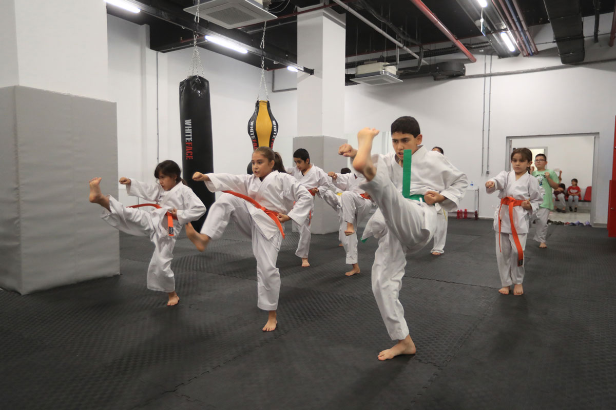 PAMUKKALE BELEDİYESİ YAZ KURSLARI TAMAMLANDI