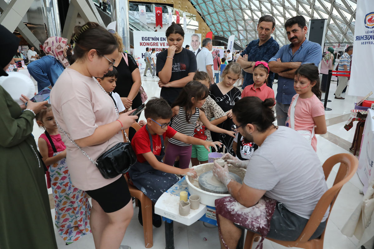 ÜRETEN KADINLAR FESTİVALİ’NDE  UNUTULMAZ FİNAL