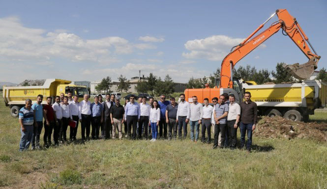 UŞAK’IN BÜYÜK BİR SORUNU ÇÖZÜM YOLUNDA İLERLİYOR