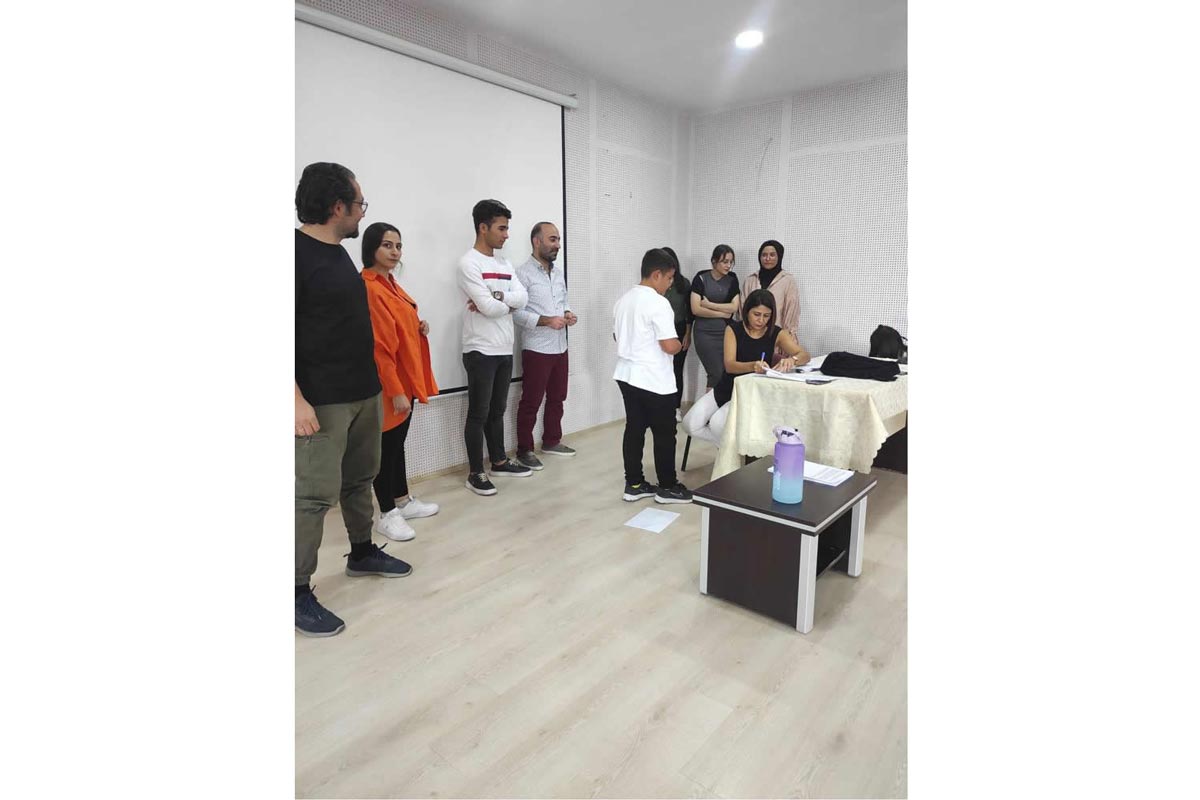 CUMHURİYETİMİZİN 100. YILINDA 100 İLKOKUL ÖĞRENCİSİNE POSTÜR DEĞERLENDİRME PROJESİ GERÇEKLEŞTİRİLDİ