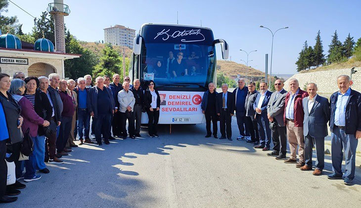 DENİZLİLİ SEVDALILARI DEMİREL'İ UNUTMADI