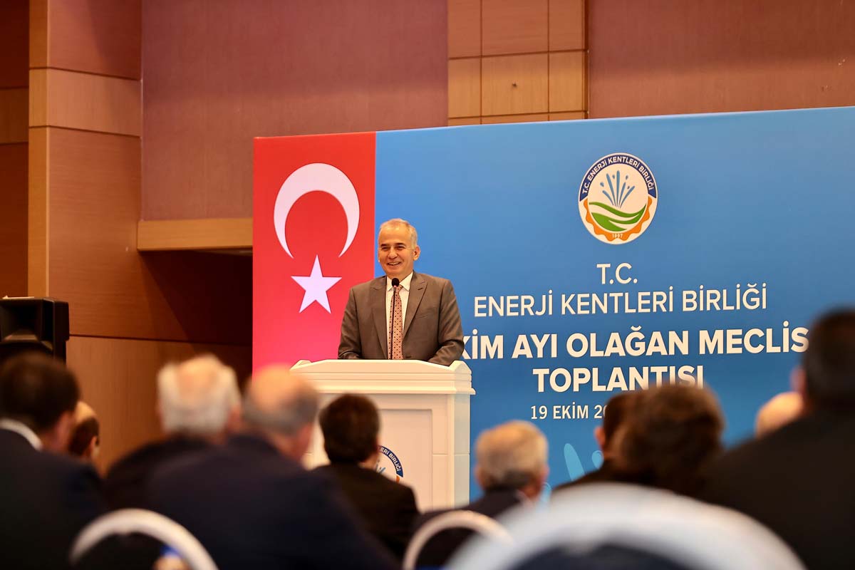 ENERJİ KENTLER BİRLİĞİ ZOLAN BAŞKANLIĞINDA TOPLANDI