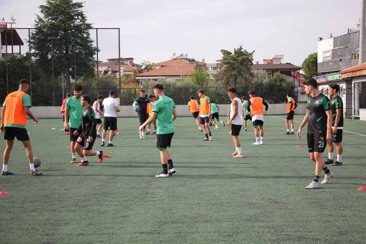 GENÇ HOROZLAR, MANİSA’YA 2. GALİBİYET İÇİN GİDİYOR  