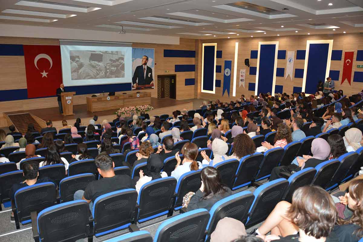 HALİDE EDİB ADIVAR’IN KALEMİNDEN MUSTAFA KEMAL ATATÜRK