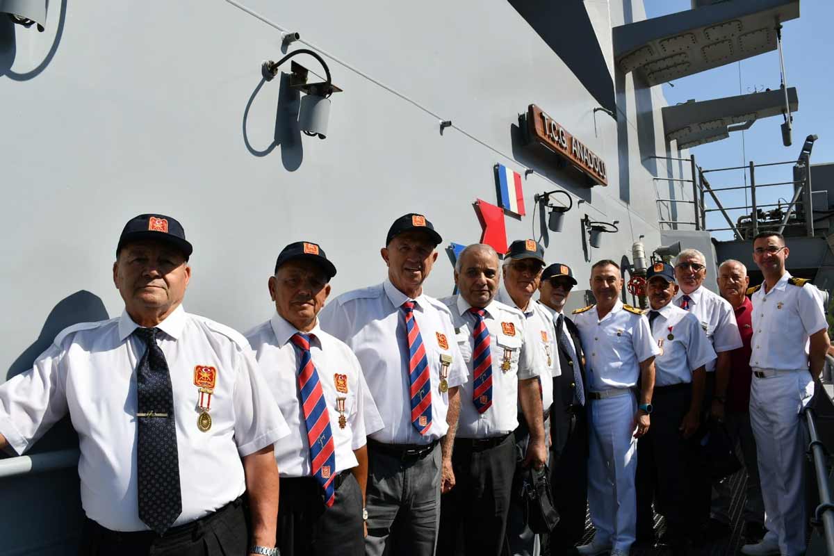 MARMARİSLİ MUHARİP GAZİLER TCG ANADOLU’YU ZİYARET ETTİ