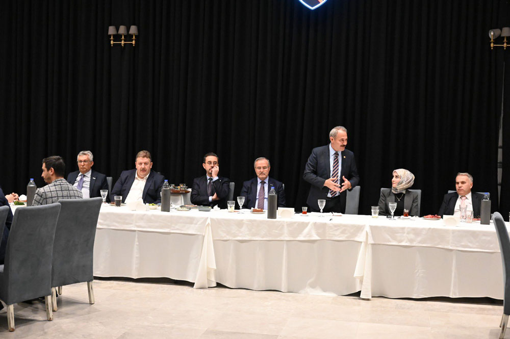 OSBÜK İSTİŞARE TOPLANTISI DENİZLİ'DE YAPILDI