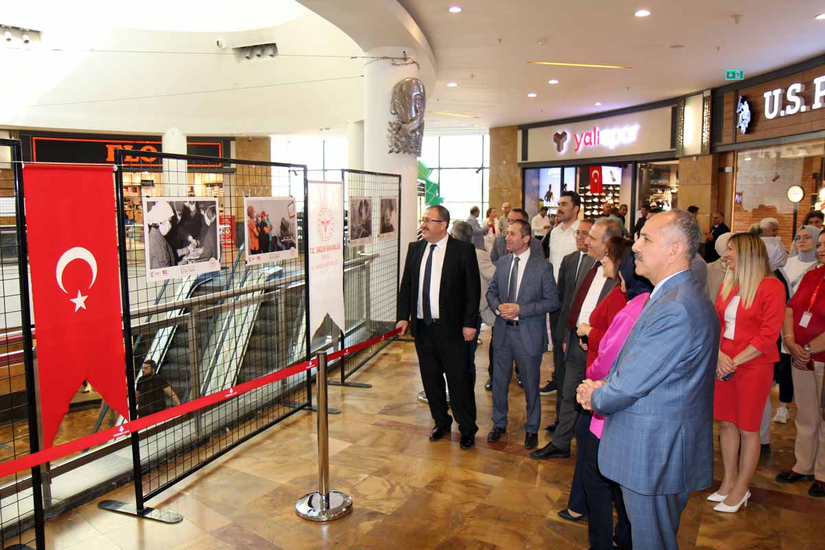 SAĞLIK MÜDÜRLÜĞÜ’NDEN 100. YIL FOTOĞRAF SERGİSİ