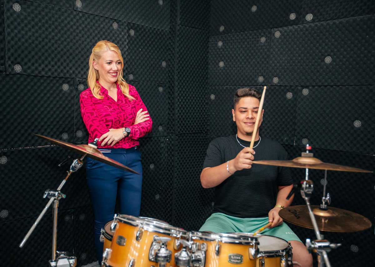 SANAT MERKEZİNE BAŞVURULAR GİDEREK ARTIYOR