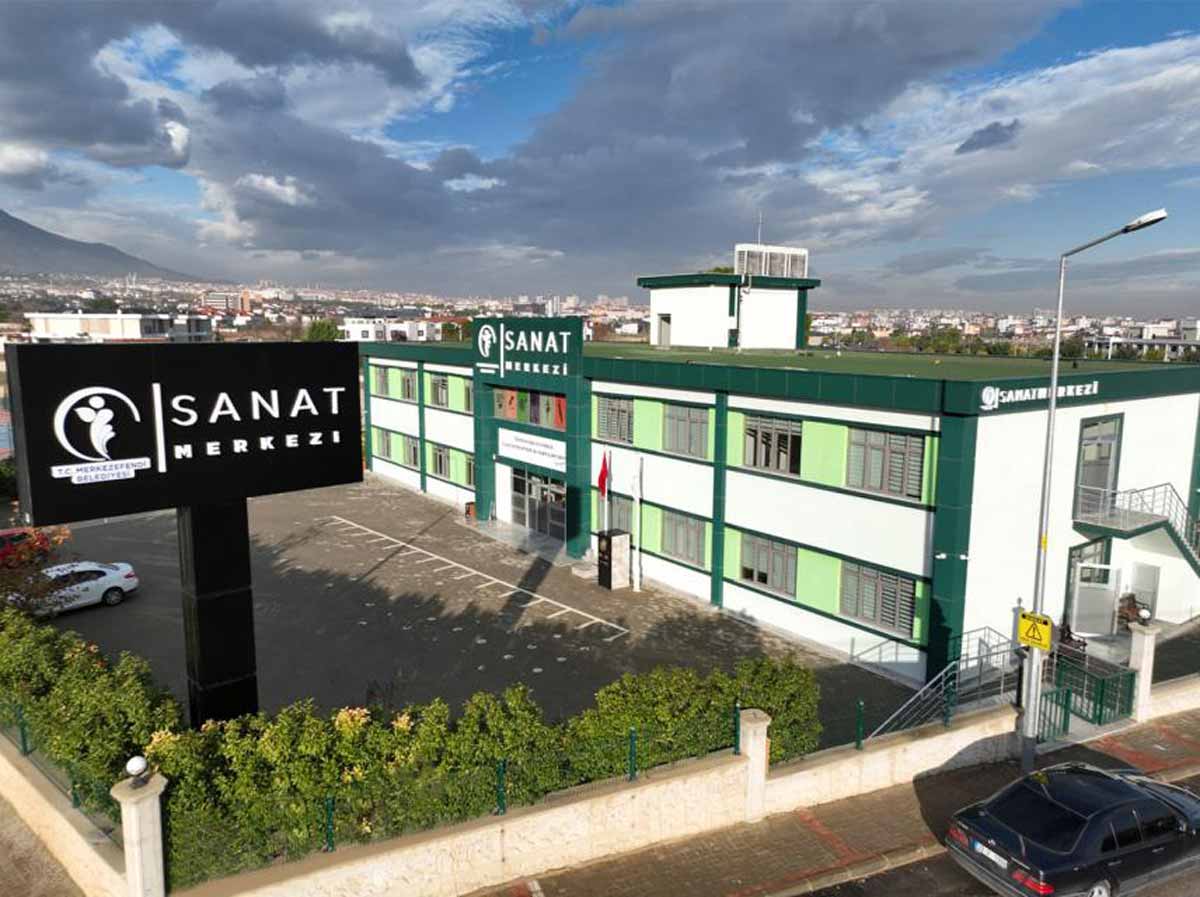 SANAT MERKEZİNE BAŞVURULAR GİDEREK ARTIYOR