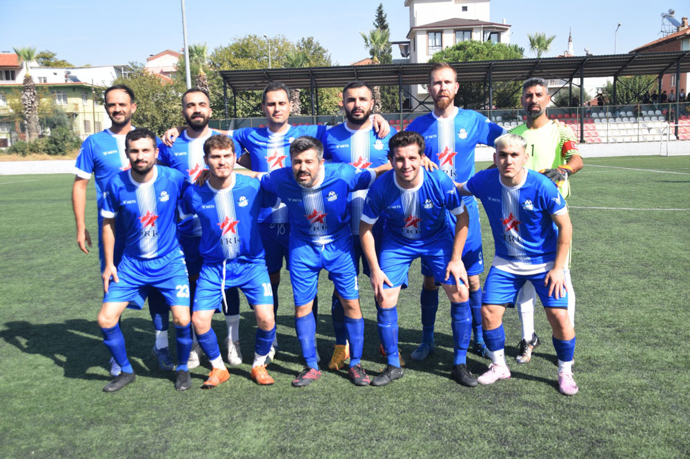 TRK TEKSTİLSPOR’DAN FARKLI GALİBİYET (4-1)